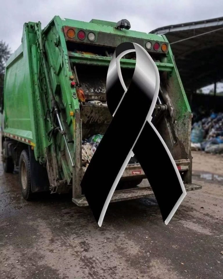 Imagen de un camión recolector con un lazo negro genera preocupación en redes