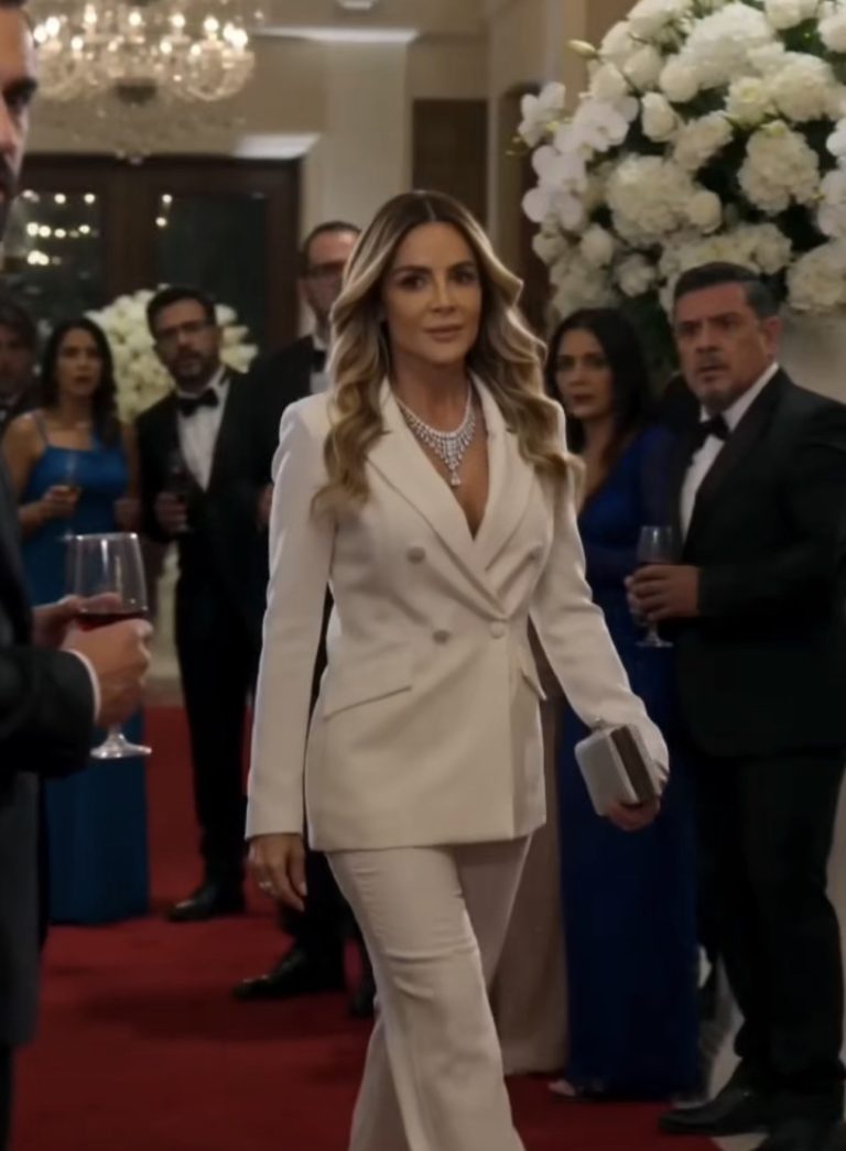Llegó Vestida de Blanco a la Boda… y Pablo Descubrió Quién Era Realmente