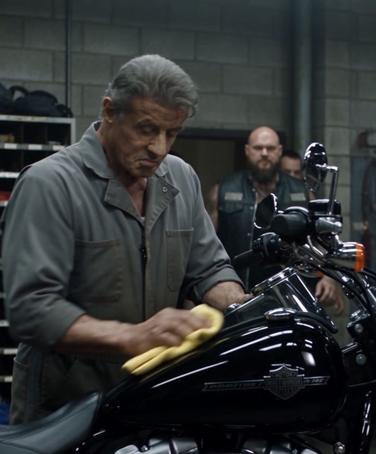 Los Motociclistas se Negaron a Pagar al Viejo Mecánico y Descubrieron Quién Era Realmente